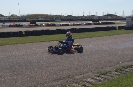 Richard Dean in Sienna Kart Richard Dean in Sienna Kart